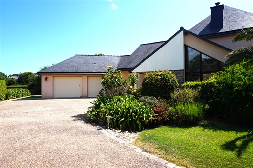 Contemporary Bungalow