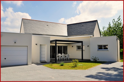 House Center Guerande / One Storey / Year 2021 / 3 Bedrooms