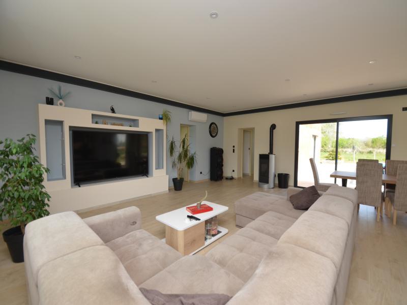 House F6