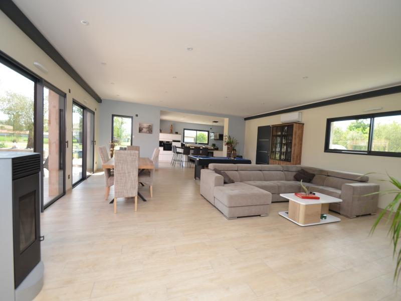 House F6