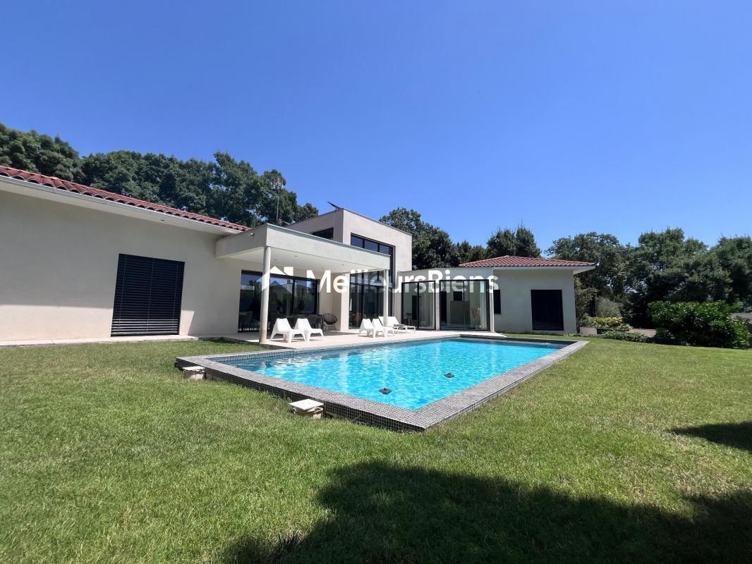 Compra: Vivenda (30250)