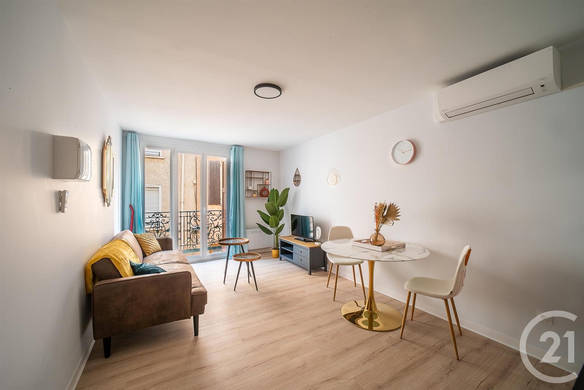 Appartement à louer, 27m², Le Boulou