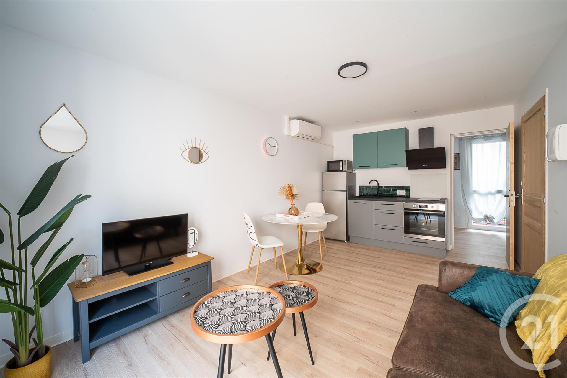 Appartement à louer, 27m², Le Boulou