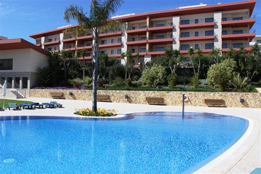 1 Bedroom apartment in Lagos with pool, sun terrace and parking, close to the Marina and Meia Praia 