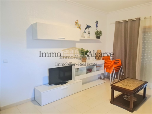 1 bedroom flat just a few minutes from the beach