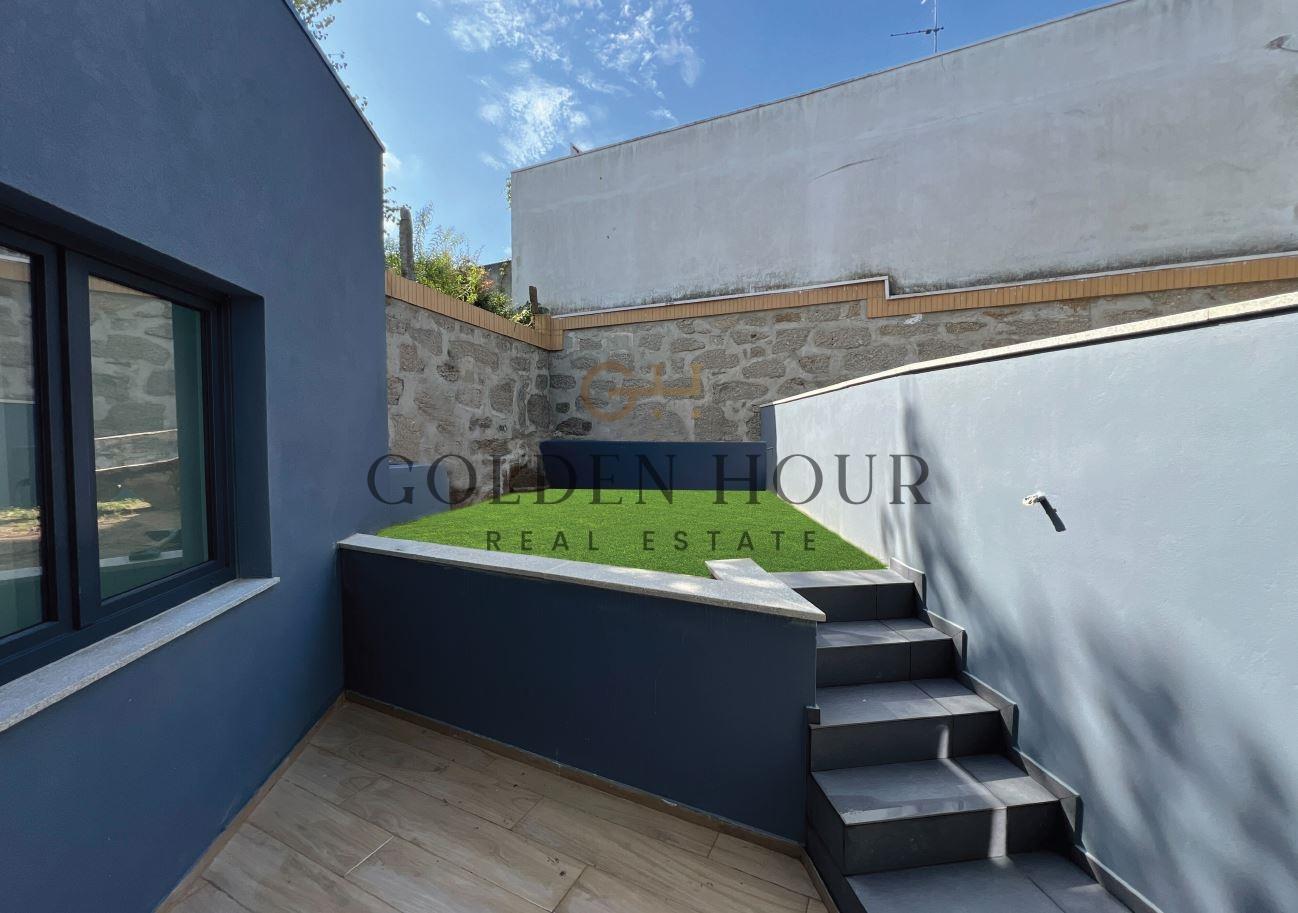 Flat T2+1 Duplex Sell in Mafamude e Vilar do Paraíso,Vila Nova de Gaia