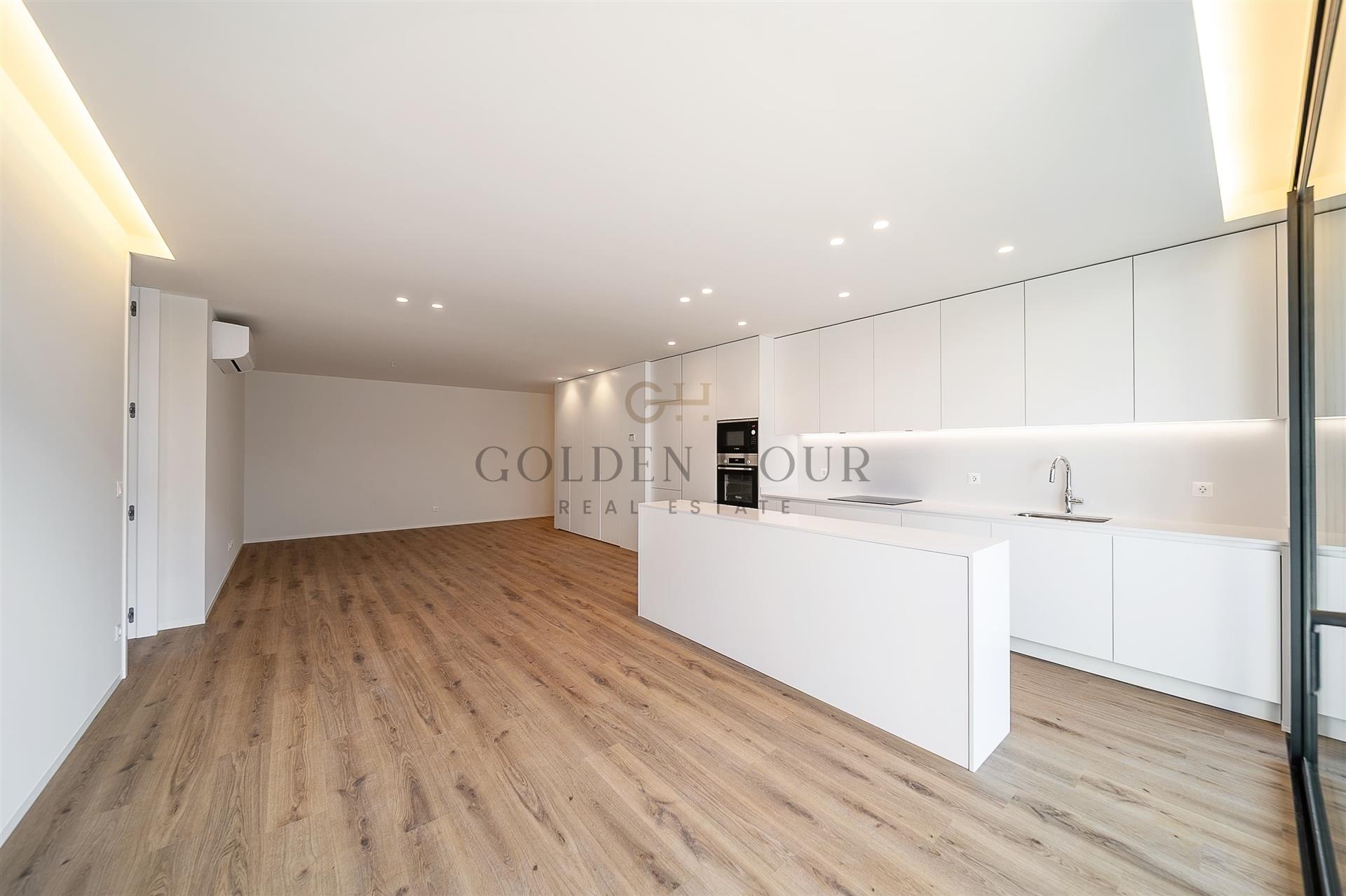 Wohnung 2 Schlafzimmer Verkaufen in Mafamude e Vilar do Paraíso,Vila Nova de Gaia