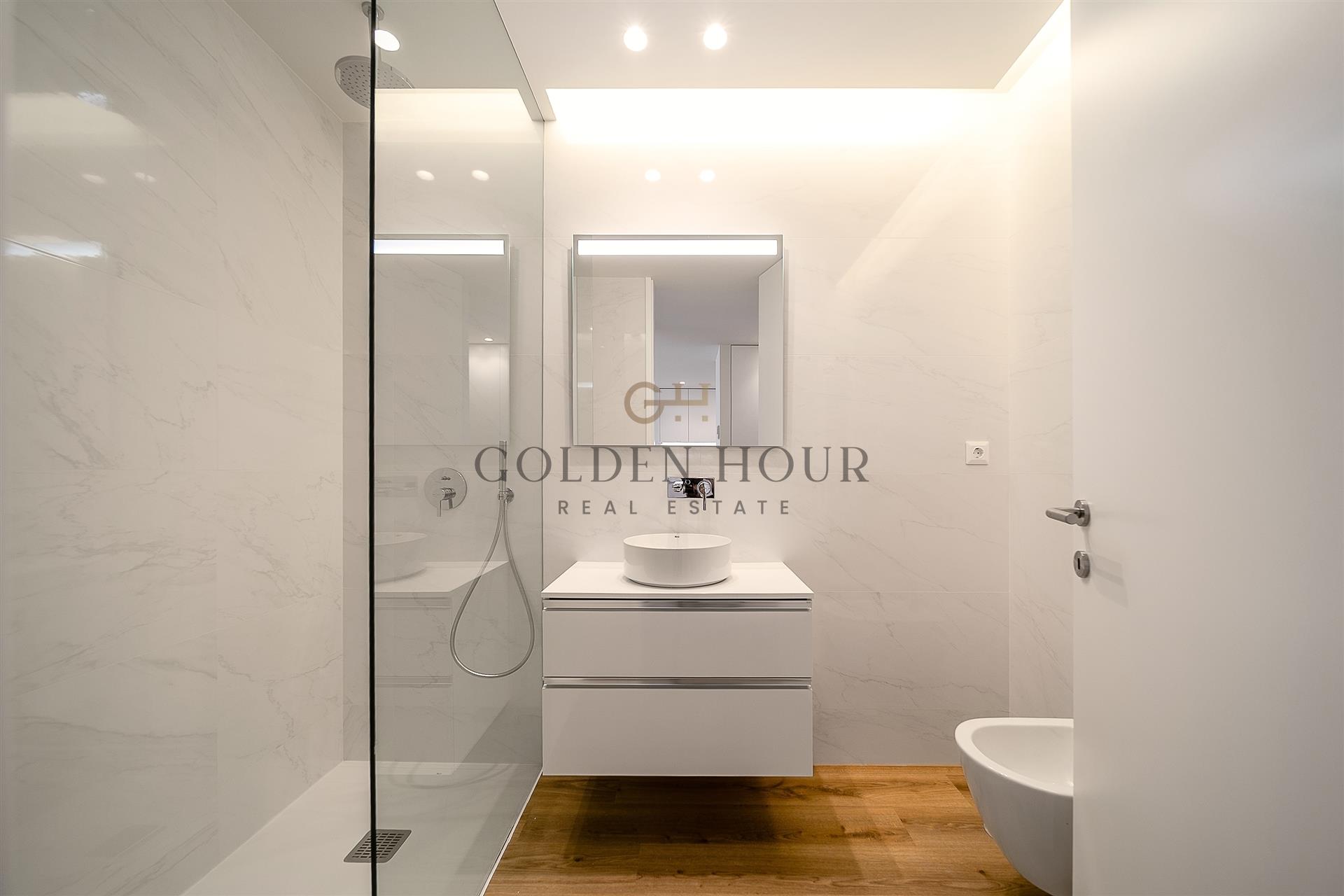 Flat T1 Sell in Mafamude e Vilar do Paraíso,Vila Nova de Gaia