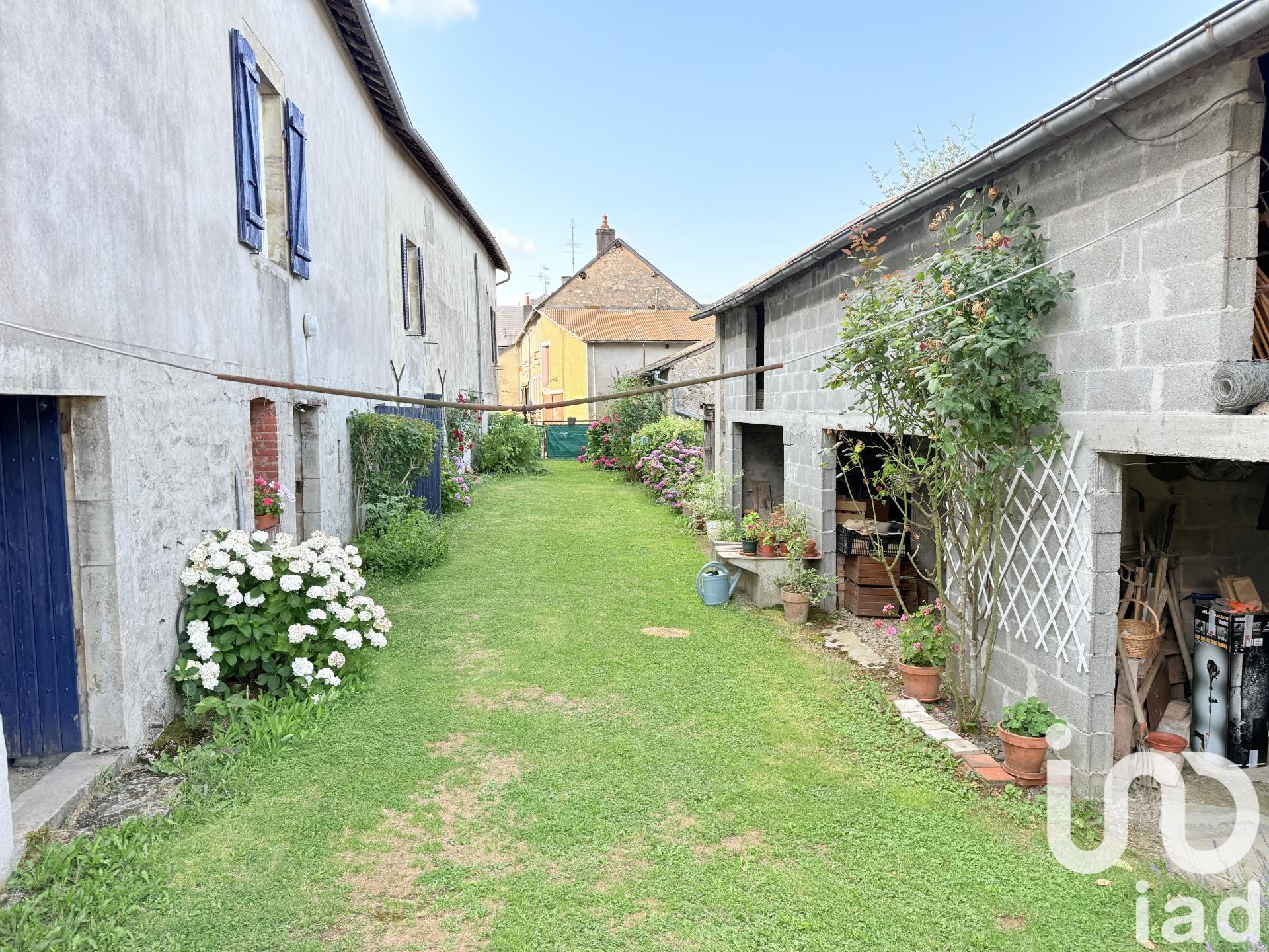 Maison à vendre, 104m², Villapourçon