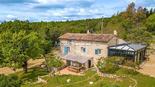 Authentic renovated stone farmhouse, 1.1 hectares