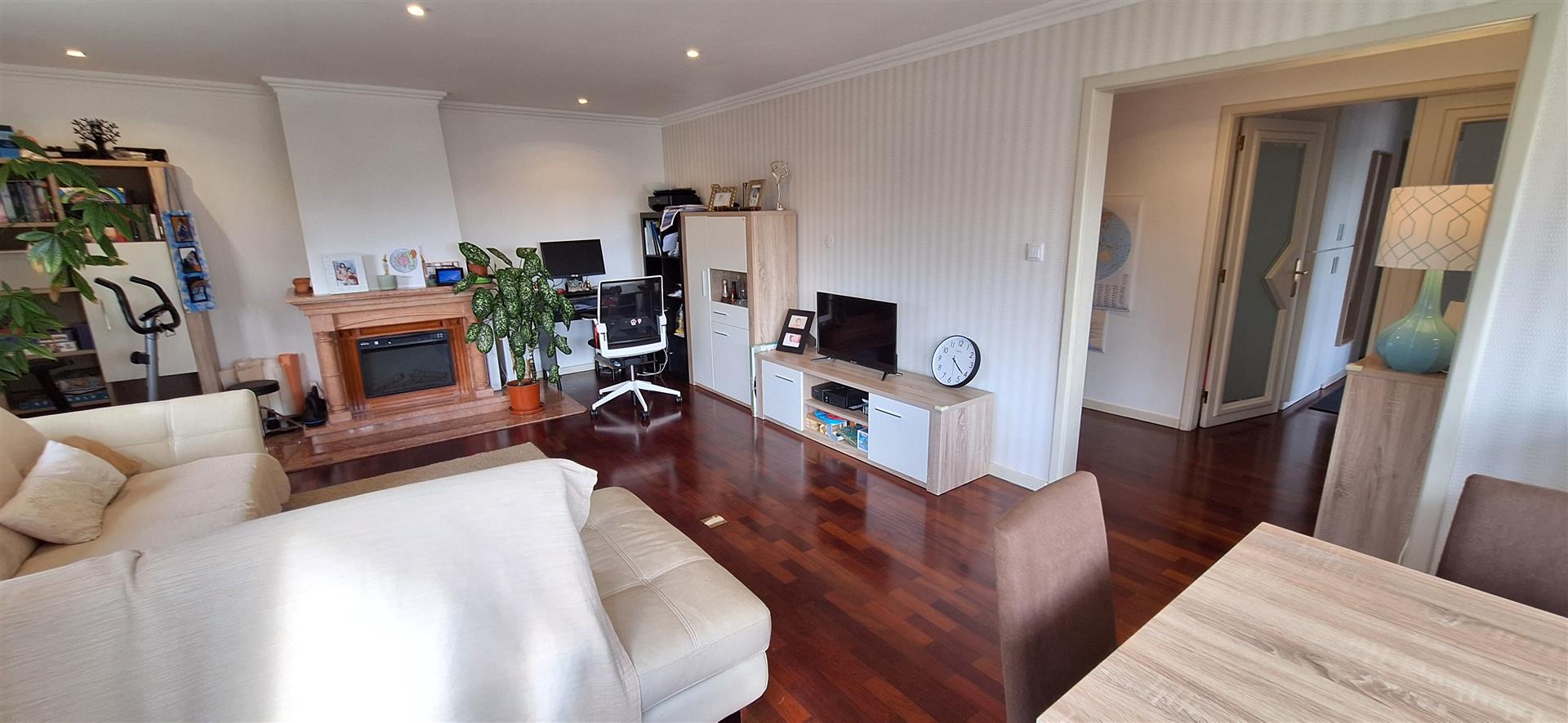 Fantastic T3 apartment at the gates of Lisbon. Located in Jardim da Radial.