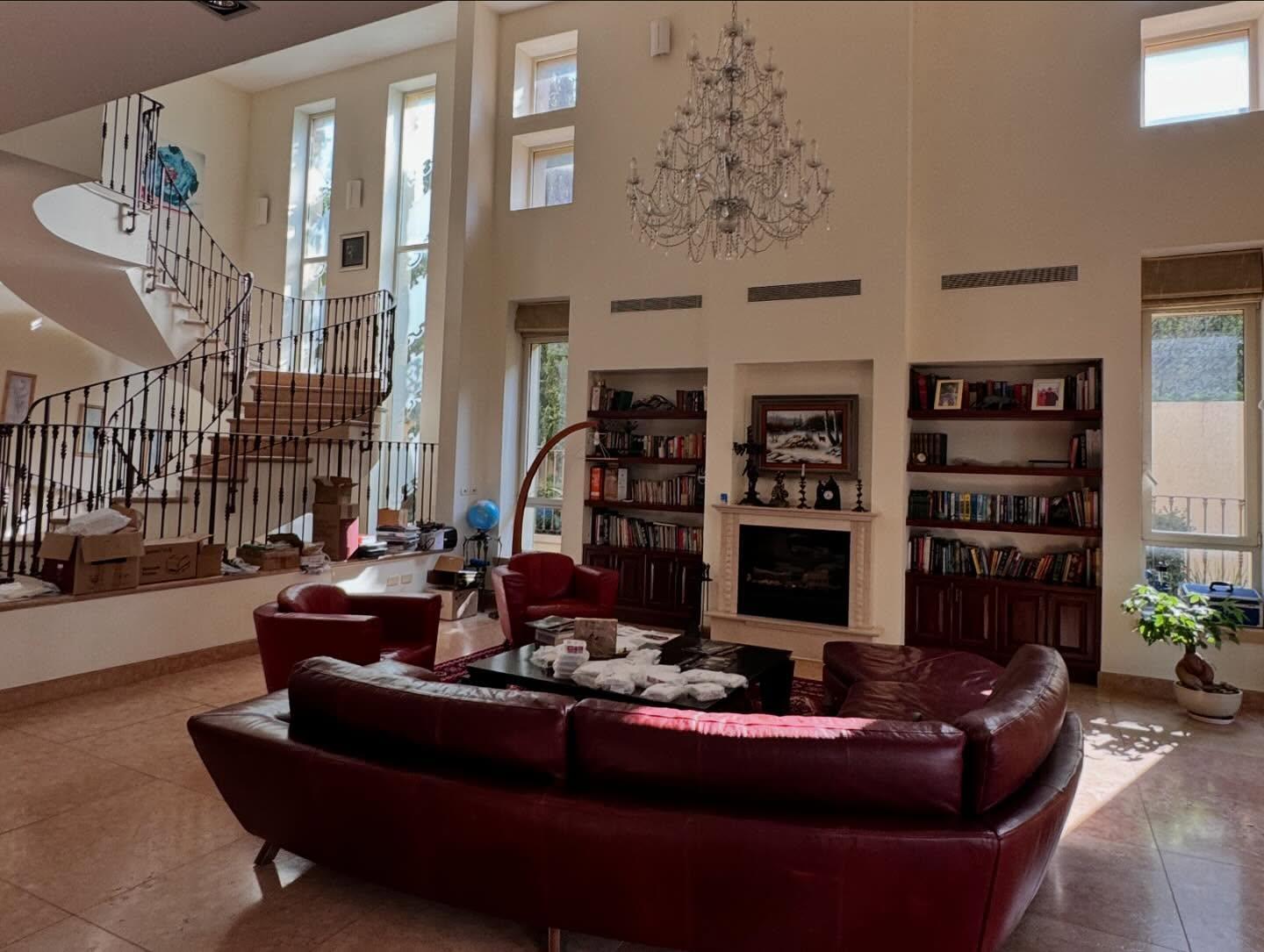 Luxury Villa for Sale in Herzliya Pituach