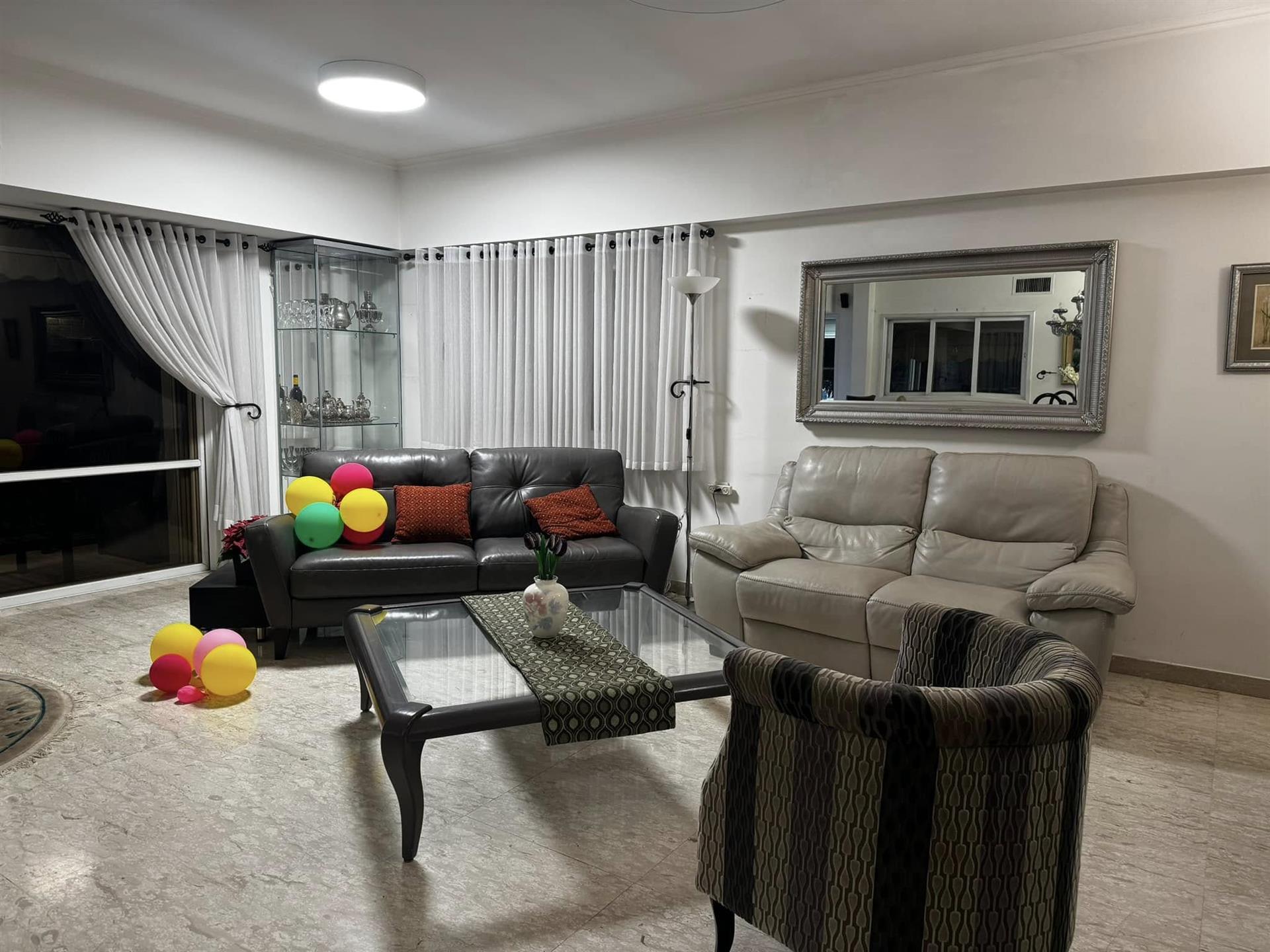 Villa for Sale in Herzliya Pituach