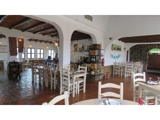 Algarve, Querença, Centrally located restaurant