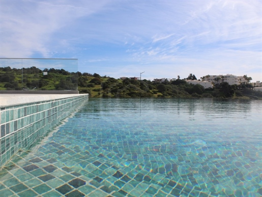 Villa individuelle de 3 chambres avec finitions de luxe, Lagos, Algarve