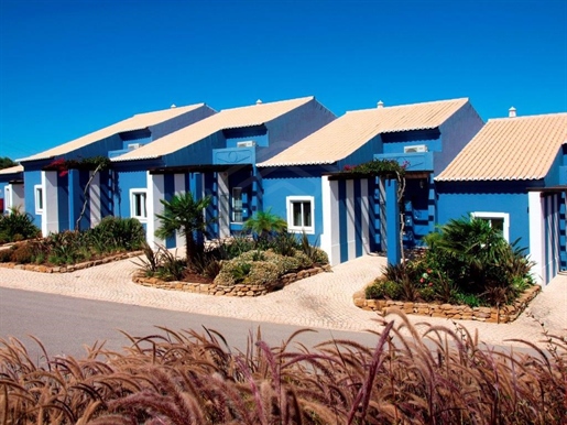 House T1 inserted in a tourist village, Luz, Algarve