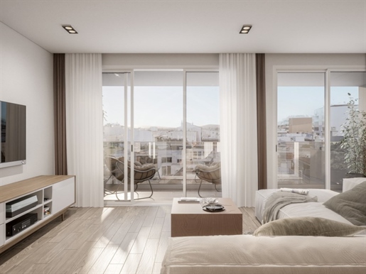 Apartamento T3, recuado, penthouse, Faro, Algarve