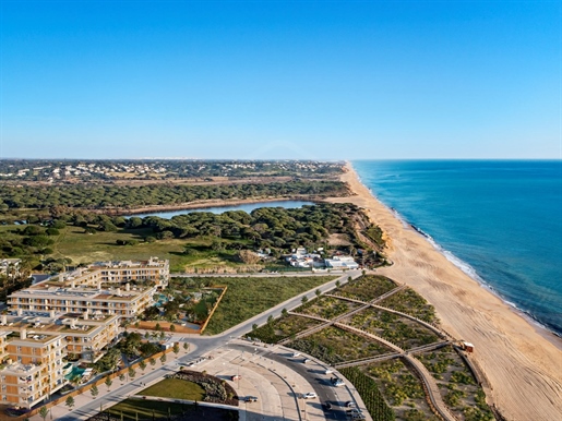 Apartamento T4, primeira linha do mar, Forte Novo, Quarteira, Algarve