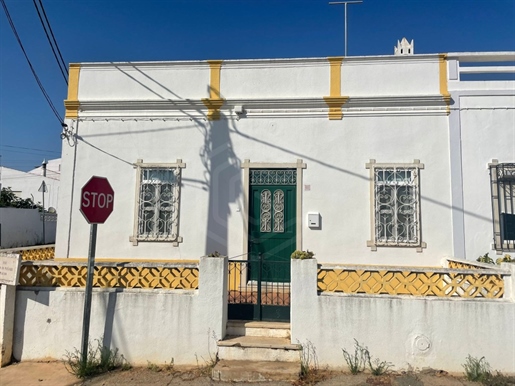 Semi-Detached house T2 + 1 with annex in Vale de Éguas, Algarve