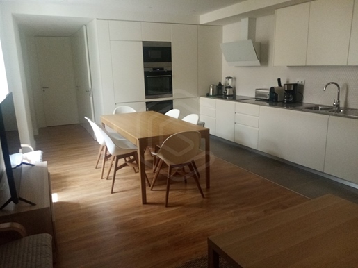 Apartment T2 Duplex, private condominium, city center, Faro, Algarve