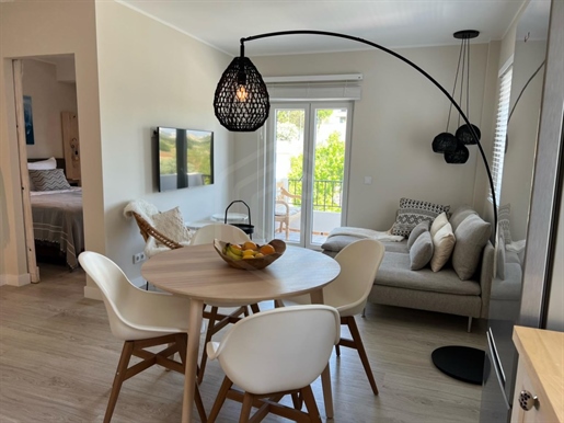 Apartamento T1 remodelado, perto da praia e do centro da vila de Alvor, Algarve
