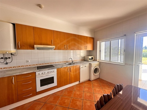 1 bedroom flat in condominium with pool in Vilamoura, Algarve