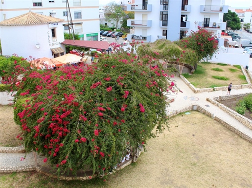 3 bedroom apartament, with partial sea view, in the centre of Lagos, Algarve