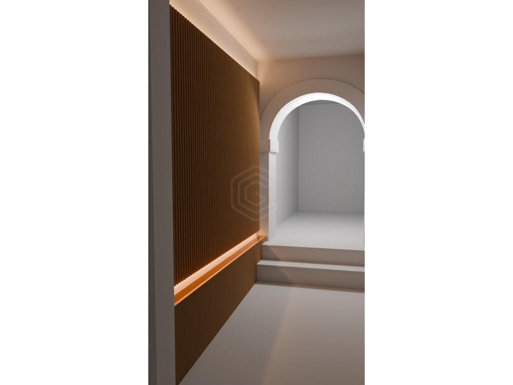 Apartment of 120 m2 with river view with approved project for 3 bedroom duplex with use of attic in