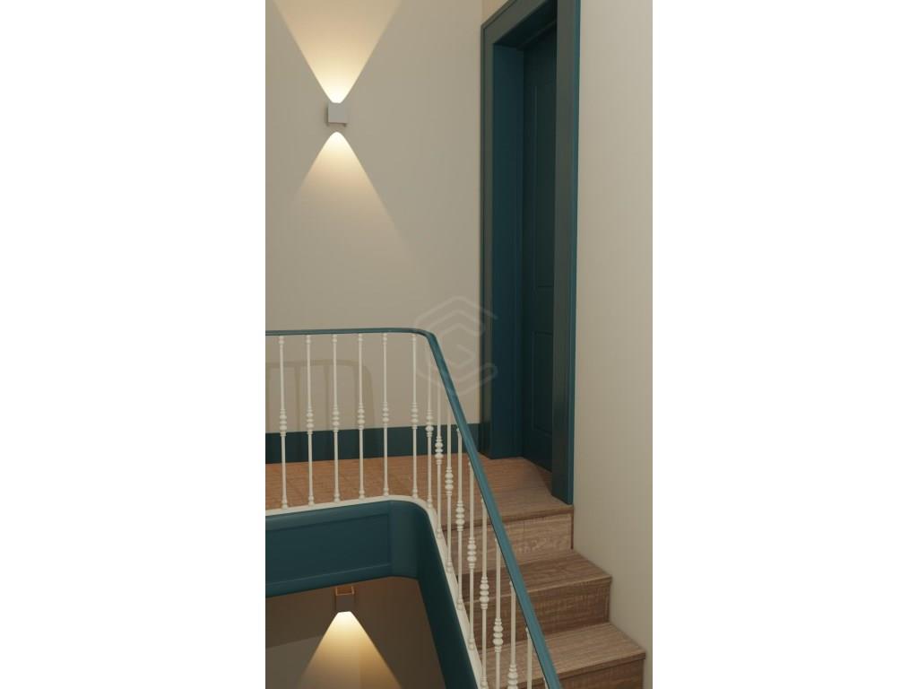 Apartment of 120 m2 with river view with approved project for 3 bedroom duplex with use of attic in