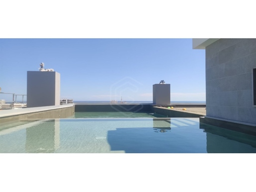 T3 apartment, swimming pool on the roof, Faro, Algarve