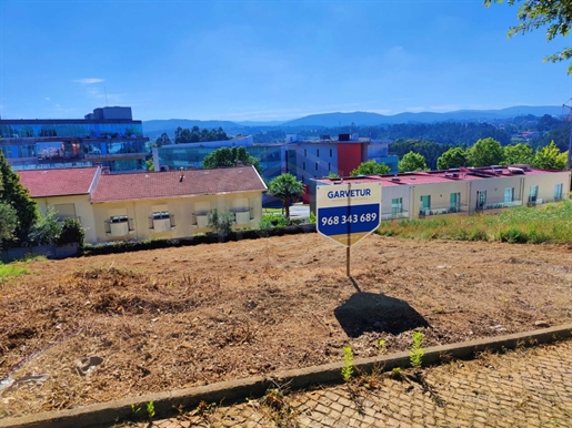 Building Land in S. João da Madeira