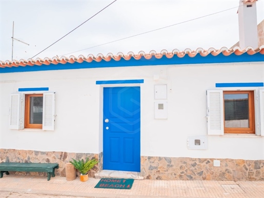 Maison de plage entièrement rénovée au rez-de-chaussée située à Tramelo, Vale Figueiras, près d'Alje