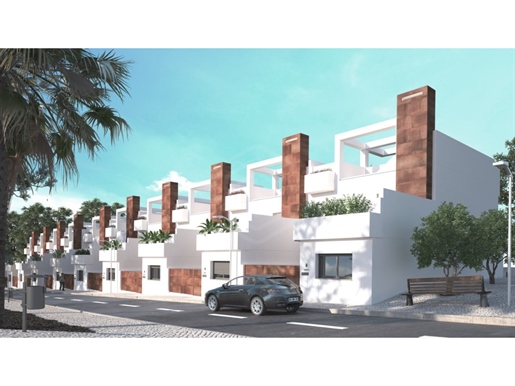 Maison de ville de 3 chambres, piscine et terrasse avec vue sur la mer, Fuseta, Algarve