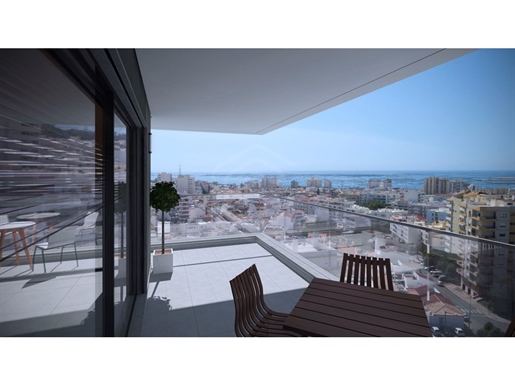 Penthouset3, grand balcon avec vue mer, piscine sur le toit, Faro, Algarve