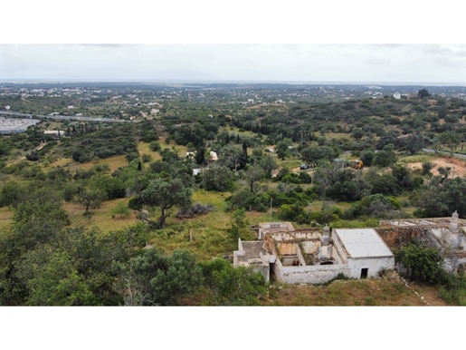 Plot of land with Ruin in Loulé, Algarve