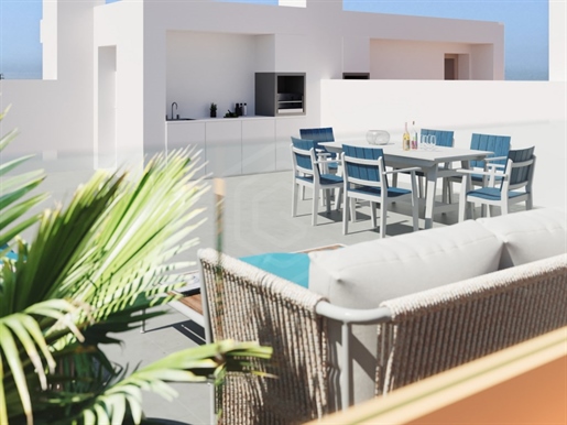 3 bedroom apartment with pool and terrace in Tavira, Algarve
