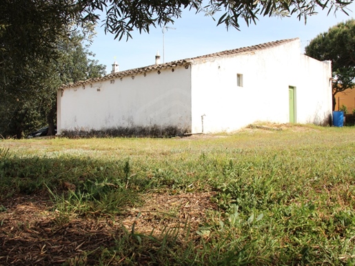Traditional portuguese villa in Santa Catarina, Algarve