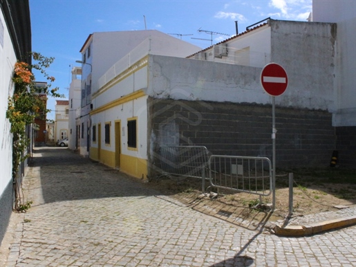 Lote urbano perto da Ria Formosa em Santa Luzia, Algarve
