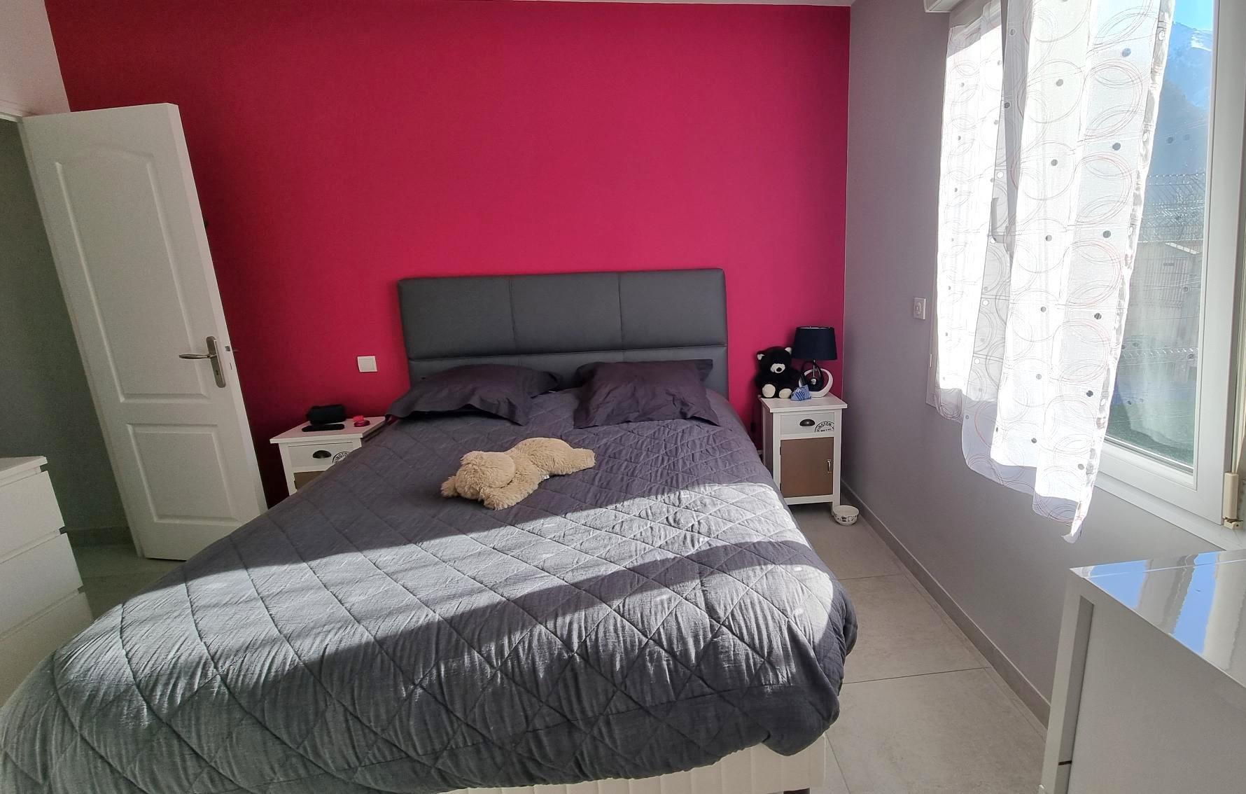 Gaves Valley Recent House Of 196 m2