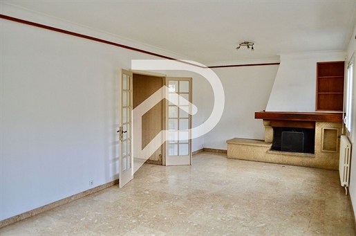 Advert picture