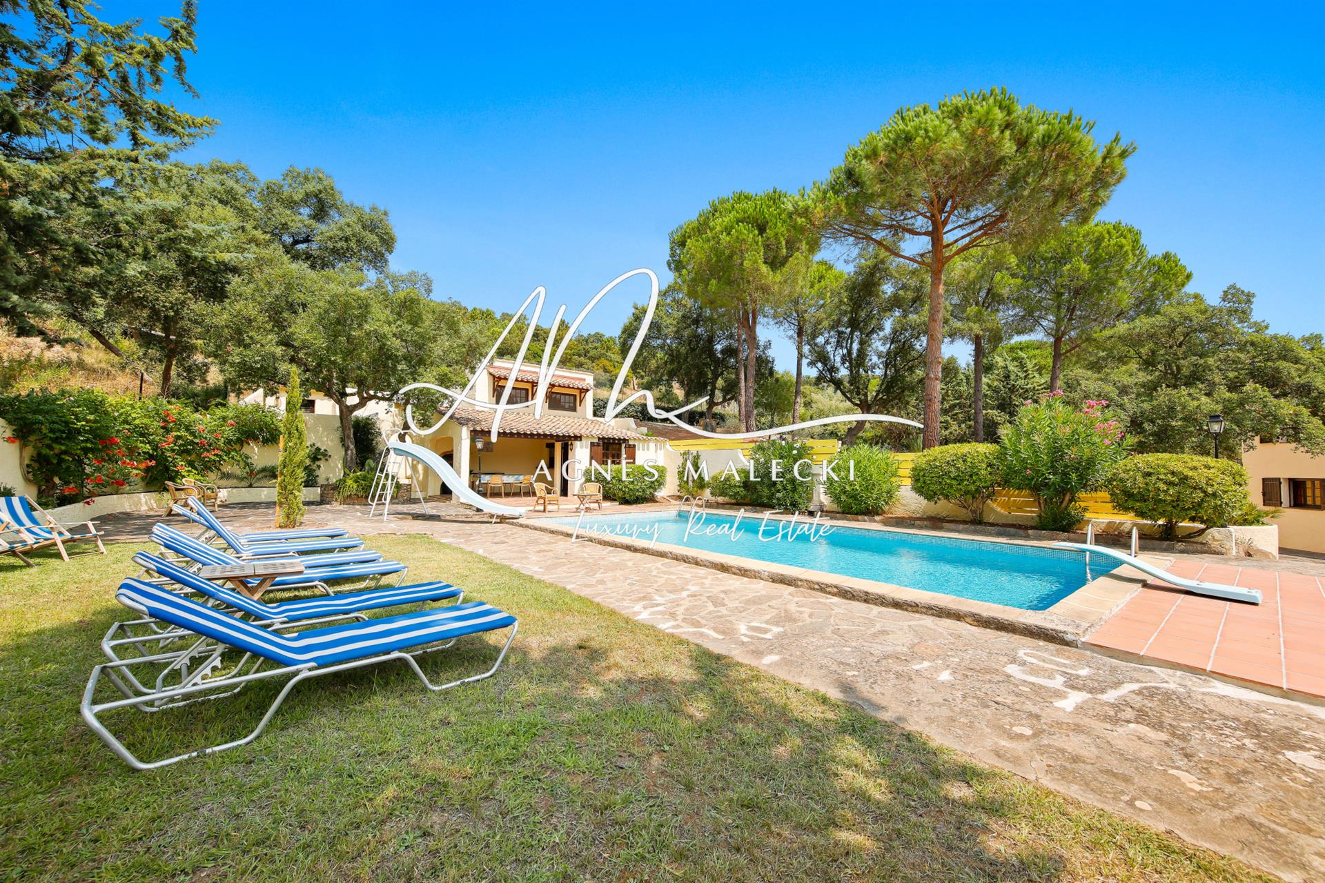 Maison à vendre, 216m², Bormes-les-Mimosas