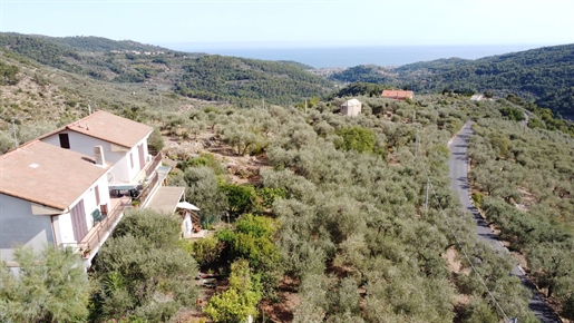 Trojizbový byt na predaj vo Villa Faraldi