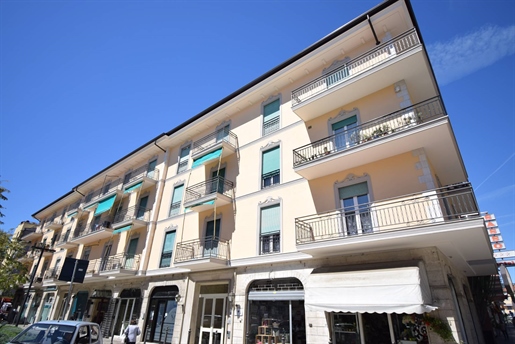 Apartment 105 m2 in Diano Marina