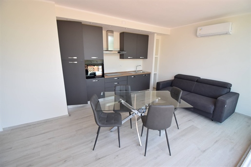 Apartment 60 m2 in Diano Marina