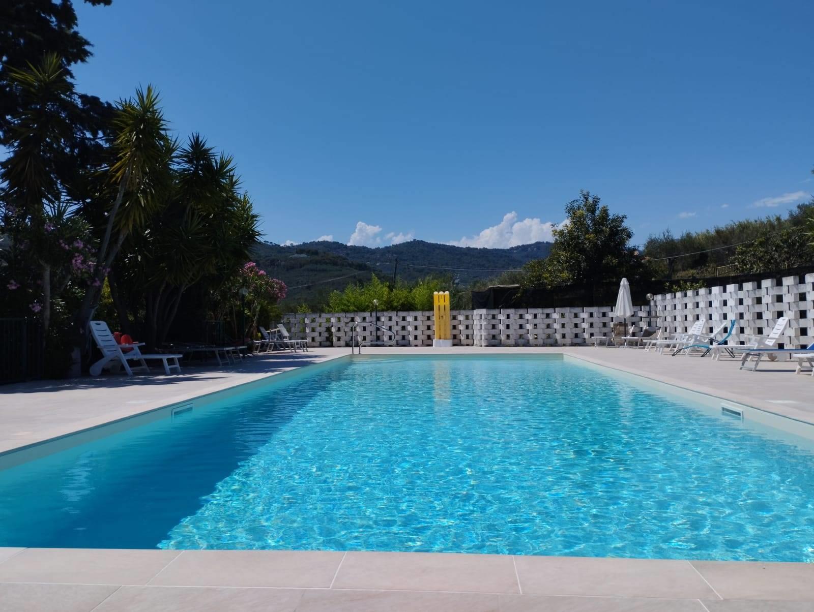 Apartment 60 m2 in Diano Castello