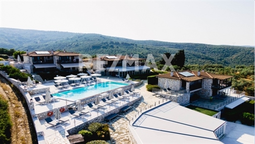 Hotel, 646 sq, for sale