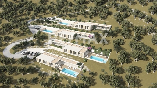 Villa, 1500 m², à vendre