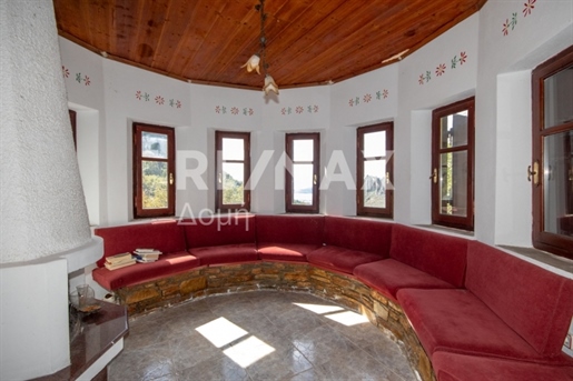 למכירה דירה דו-מפלסית 128 מ"ר Makrinitsa Center