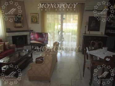 (For Sale) Residential Detached house || Athens South/Alimos - 220,00Sq.m, 5Bedrooms, 600.000€