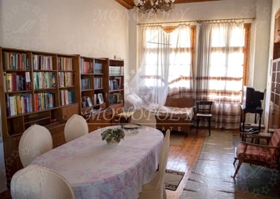 (For Sale) Detached house ||Kyparissia - 292Sq.m, 3Bedrooms, 220.000€